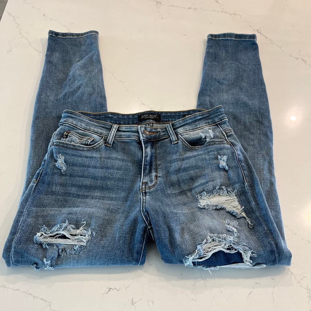 Judy Blue Slim Fit Jeans Distressed Size 9‎ /29 - Picture 3 of 9